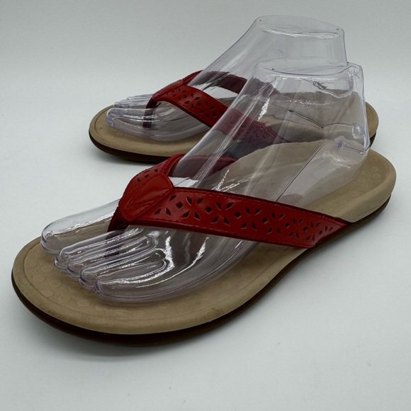 Vionic Shoes - Vionic Tide Red Leather Laser Cut Toe Post Thong Sandal Flip Flop Size 8